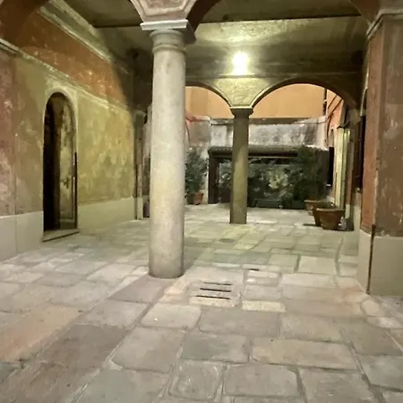 Apartment Your In Duomo *